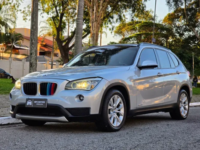 BMW X1 Sdrive 18I 2.0 16V 4X2 Aut. 2013