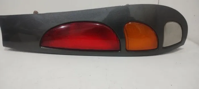 LANTERNA TRASEIRA FIAT MAREA 1998/2005 DIREITO USADO ORIGINAL