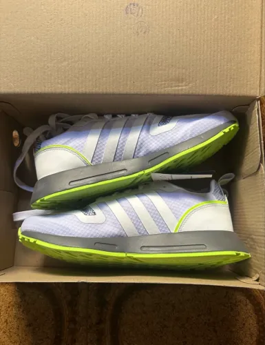 Tênis Adidas Multix tamanho 41 zero na caixa