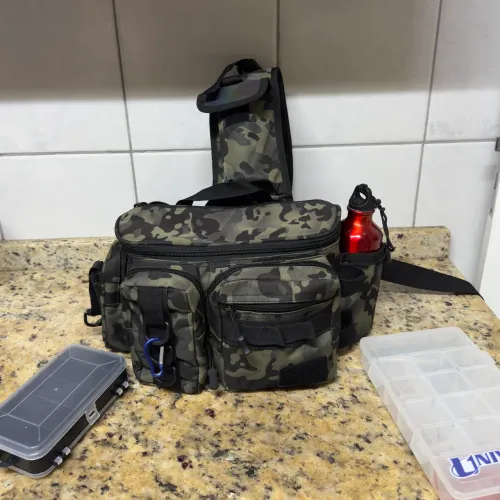 Bolsa de pesca impermeável com acessórios 