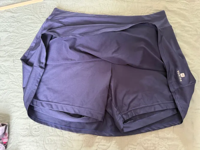 short saia azul marinho declathon Tam 42