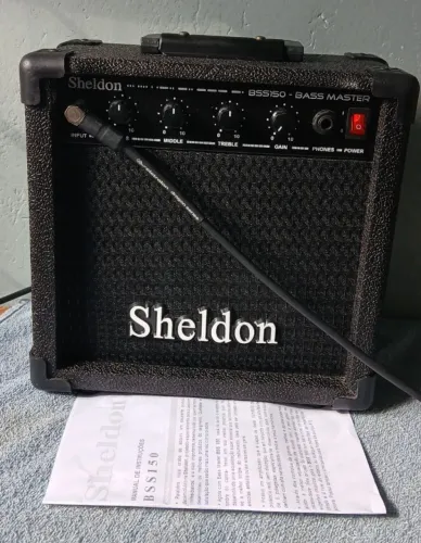 Amplificador de Baixo 15W - Sheldon Bss150 Preto