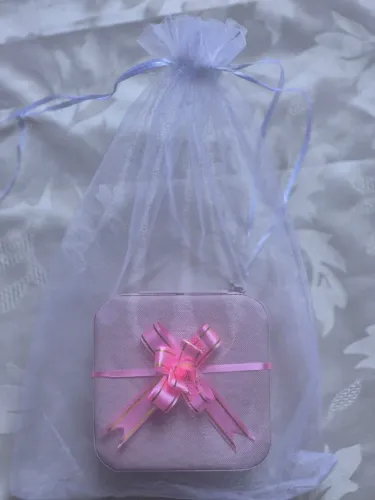 (Encanto chique  brecho) lindo kit presente porta joias mais semi -joia