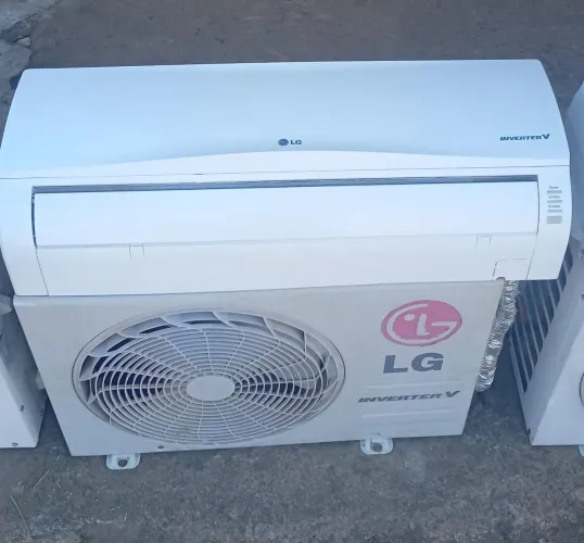 CENTRAL DE AR LG INVERTER 12000 BTUS GARANTIA DE 3 MESES