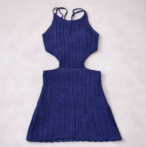 Vestido Azul Tricô Vazado Curto Recorte Cut-Out