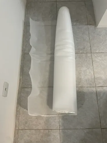 Doação de manta para colocação de piso clicado