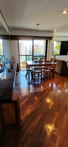 Apartamento mobiliado à venda na Vila Andrade, 61m², 1 dormitório e 1 vaga.