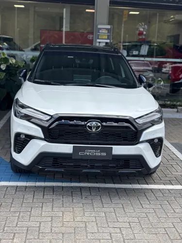 Toyota Corolla Cross Gr-s 2.0 16V Flex Aut. 2026