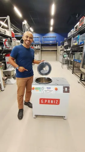 AMASSADEIRA RÁPIDA 15 KGS MONOFÁSICA G.PANIZ