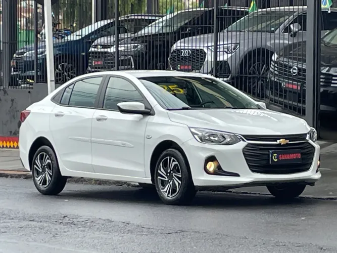 Chevrolet Onix Plus LT 1.0 12V Flex Mec. 4P 2025