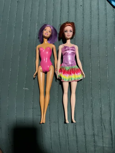 Lote com 2 Barbies para Restauro