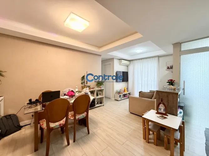 Apartamento com 02 dormitórios em Forquilhas, São José/SC!