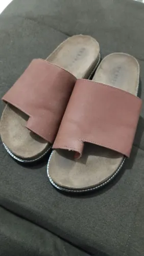 Vendo sandália masculina T/41/42 da água de coco por 100,00