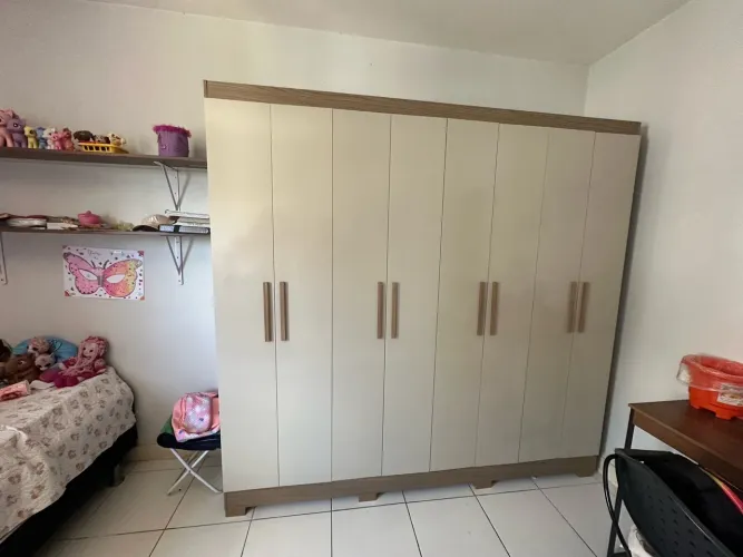 Guarda roupa casal 8 portas