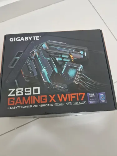 Placa Mãe Gigabyte Z890 Gaming X Wifi 7 Intel Lga1851 ddr5 Cor Preto