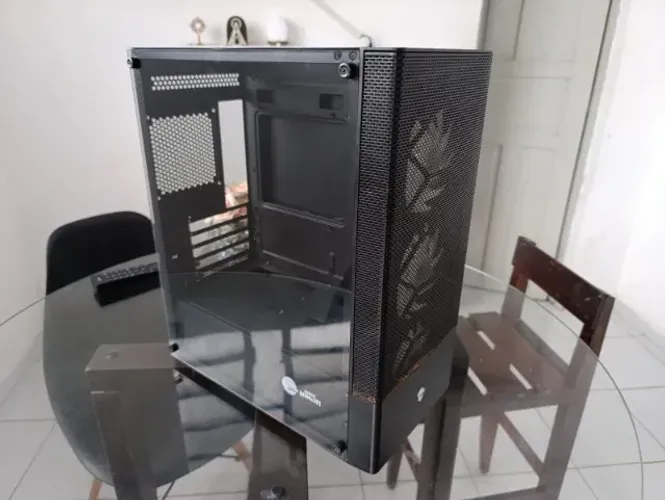 Gabinete PC Gamer