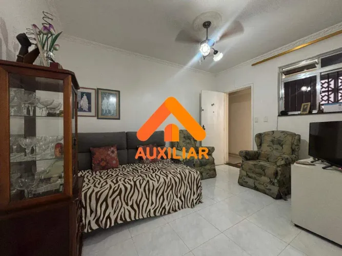 Apartamento à venda no bairro Pompéia, Santos 1 dormitório, 48 m², perto da praia