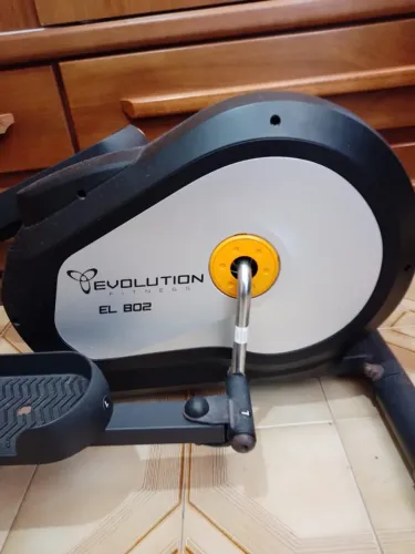 Elíptico residencial magnético evolution fitness EL 802