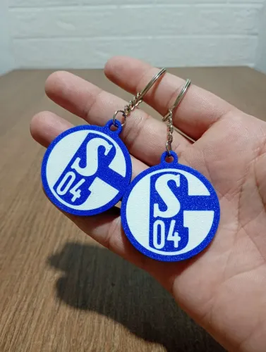 Kit com 2 chaveiros 3d do SCHALKE 04