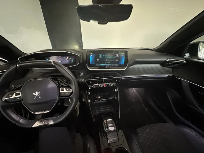 Peugeot E-2008 5P Aut. (elétrico) 2023