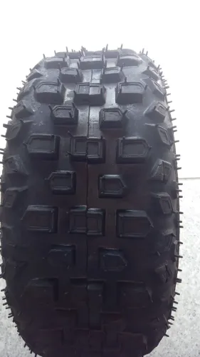 Pneu mini buggy