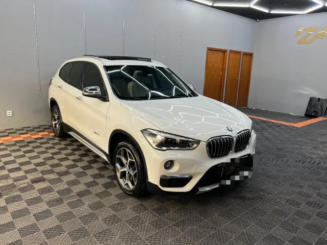 BMW X1 Sdrive 20I X-line 2.0 TB Active Flex 2018