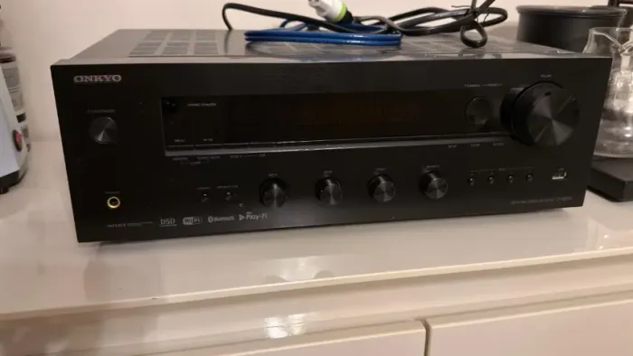Receiver Onkyo TX-8260