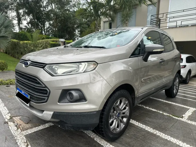 Ford Ecosport Freestyle 1.6 16V Flex 5P 2015