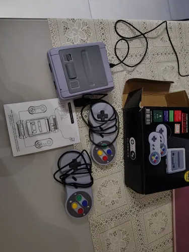 Mini Nintendo com defeito