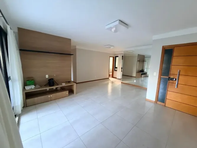 Apartamento para locação no MANSÃO CHÁCARA REAL - ALAMEDA DOS JASMINS, CIDADE JARDIM, Salv