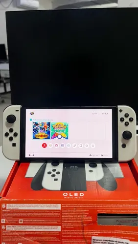Console Nintendo Switch OLED + Cartão SD 128 GB