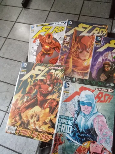Coleção HQ Flash Novos 52 - 12 edições