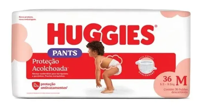 4 Pacotes de Fralda Roupinha Huggies Supreme Care M 36un 5 a 9kg