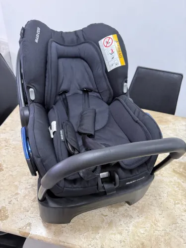Bebê conforto máxi cosi