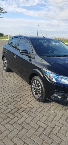 Chevrolet Onix Hatch LTZ 1.4 8V Flex Power Aut. 4P 2015