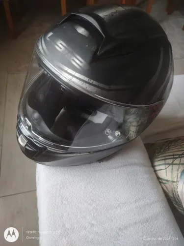 Capacete