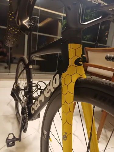 Cervélo S5 Disc - Edição Especial Jumbo-Visma (Tamanho 54)