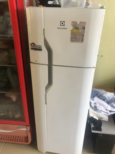 Geladeira Eletrolux