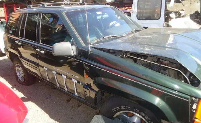 Peças usadas Grand Cherokee 6cl 178 cv automática 1998