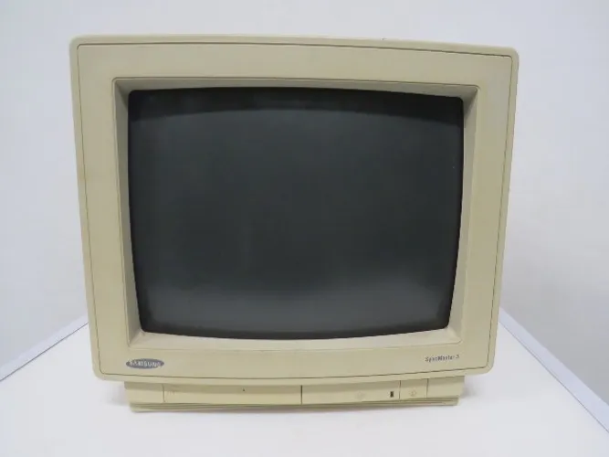 Monitor antigo de tubo - CRT Sansung