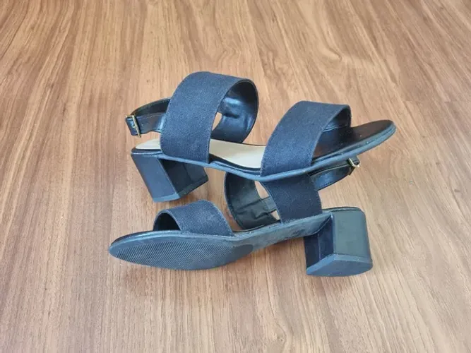 tamanco luma luz preto com regulagem <br>