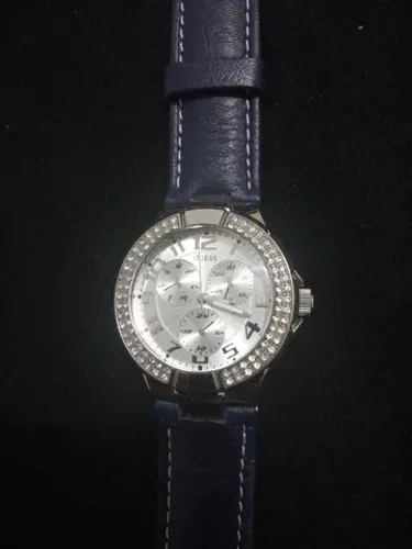 Relógio de pulso Guess