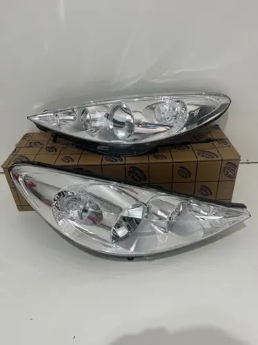 Farol peugeot 207 hoggar valor unitário 