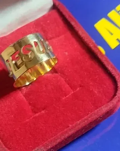 Anel Jesus Ouro 18 Kilates 6.10 Gramas 10 mm 