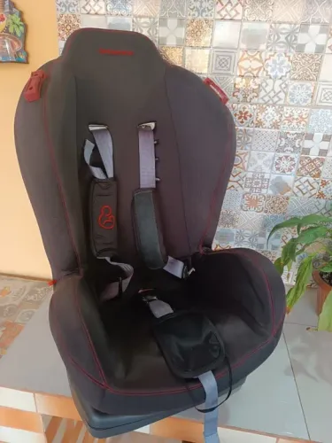 Cadeira Auto Bebê Galzerano Flyn Reclinável 9-25 Kg Importada em excelente estado