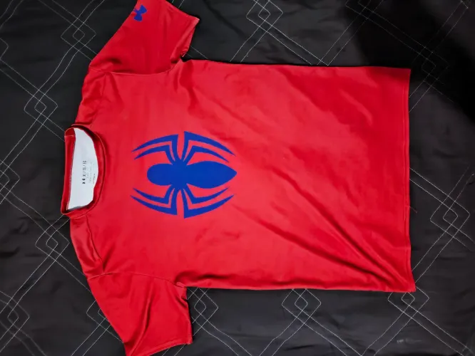 VENDO CAMISAS DE COMPRESSÃO SPIDER MAN E SELEÇÃO DA ITÁLIA ORIGINAIS