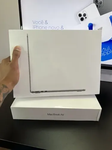 Macbook Air M2, 16gb de RAM, 256 SSD, 13" | 1 Ano de Garantia Apple | Dividimos no Cartão