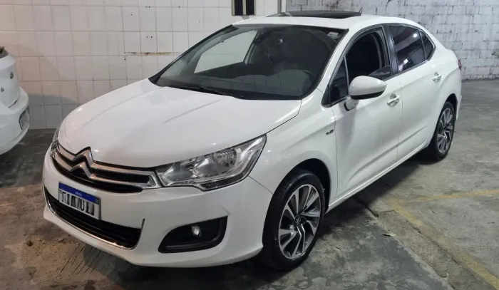 Citroen C4 Lounge Exclusive 1.6 Turbo Flex Aut. 2017