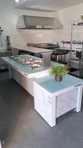 Am buffet completo Gelopar quentes refrigerados 