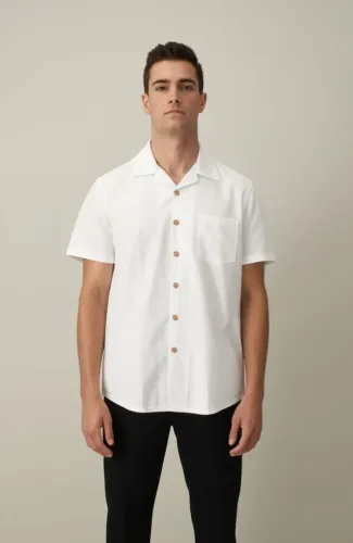 Camisa casual masculina na cor branca